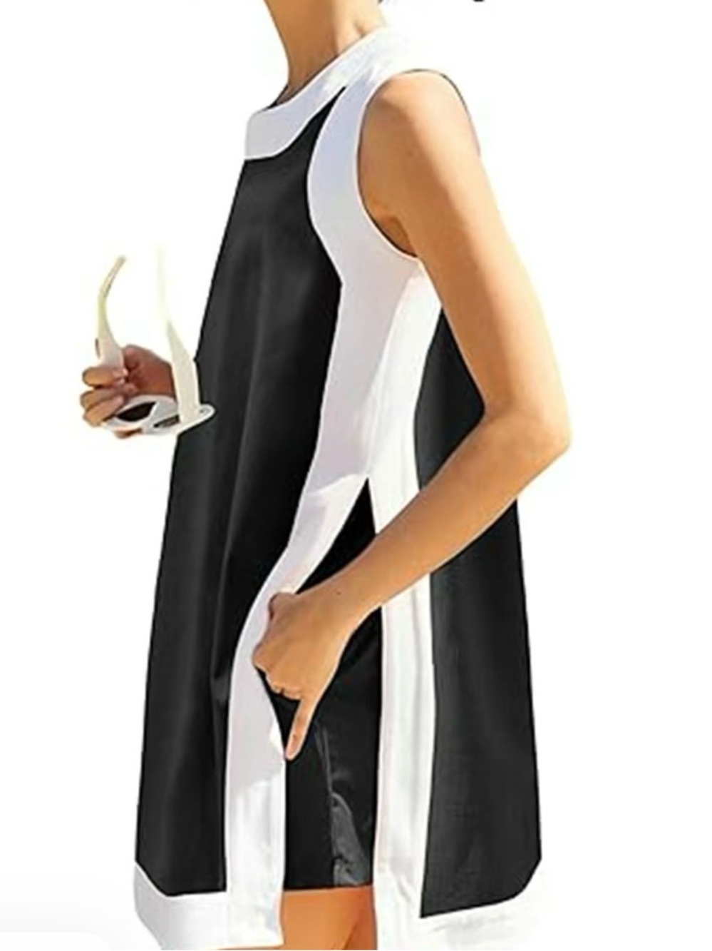 NWOT Sleeveless Black and White Shift Dress